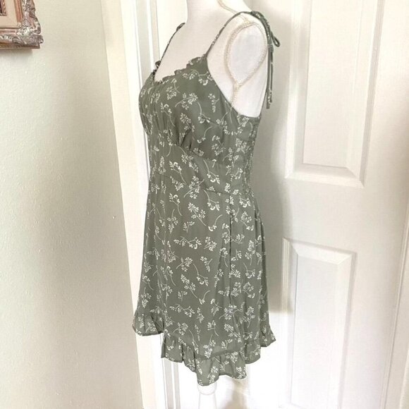 Abercrombie & Fitch Sage Green Floral Shoulder Tie Mini Dress Pockets Size Med - Picture 4 of 8